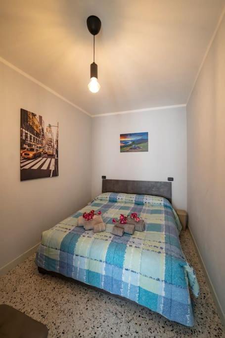 Crossing Home - Zentrum Iseo Bagian luar foto