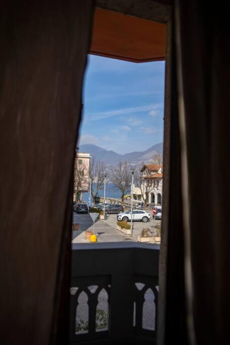Crossing Home - Zentrum Iseo Bagian luar foto